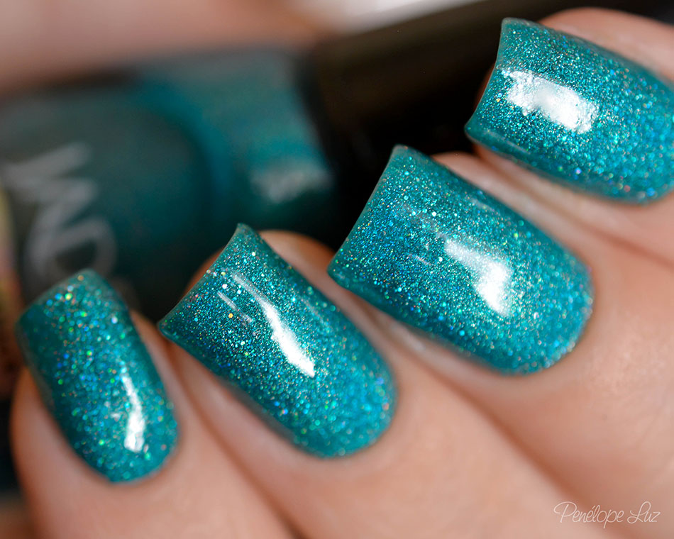 holo glitter-1-7aok post